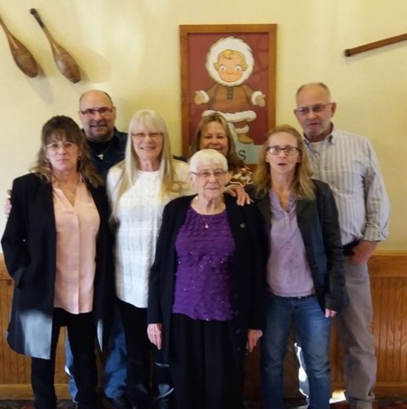 Meet your Posher, Denise - Picture 1 of 1